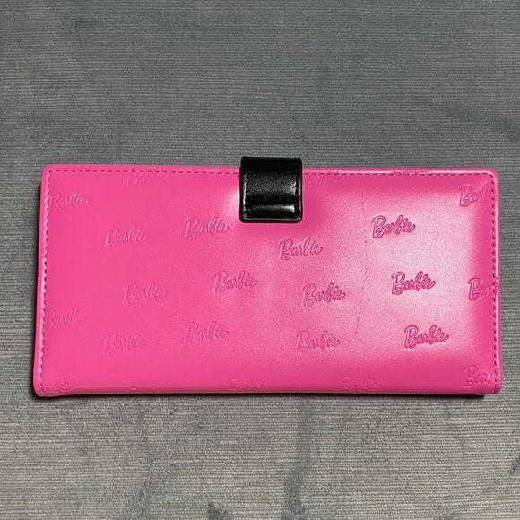 NWT Barbie X Miniso women’s pink limited edition embossed long wallet snap close - Picture 15 of 15